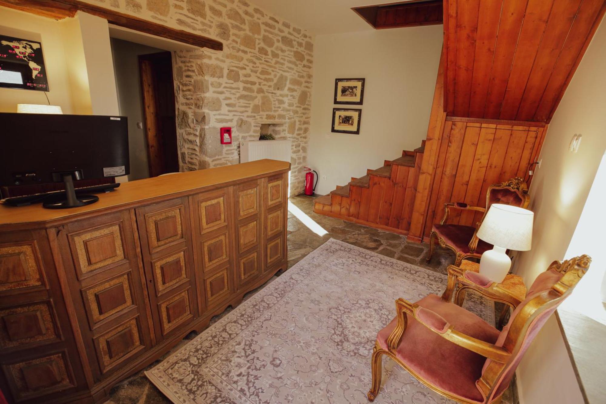 Aurora-Inn Makrinitsa Ngoại thất bức ảnh